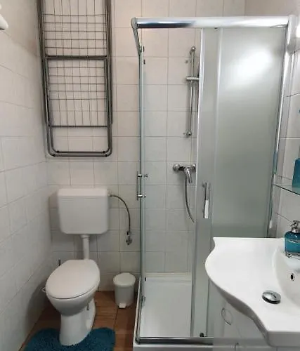 Forrest Apartman Gyenesdiás